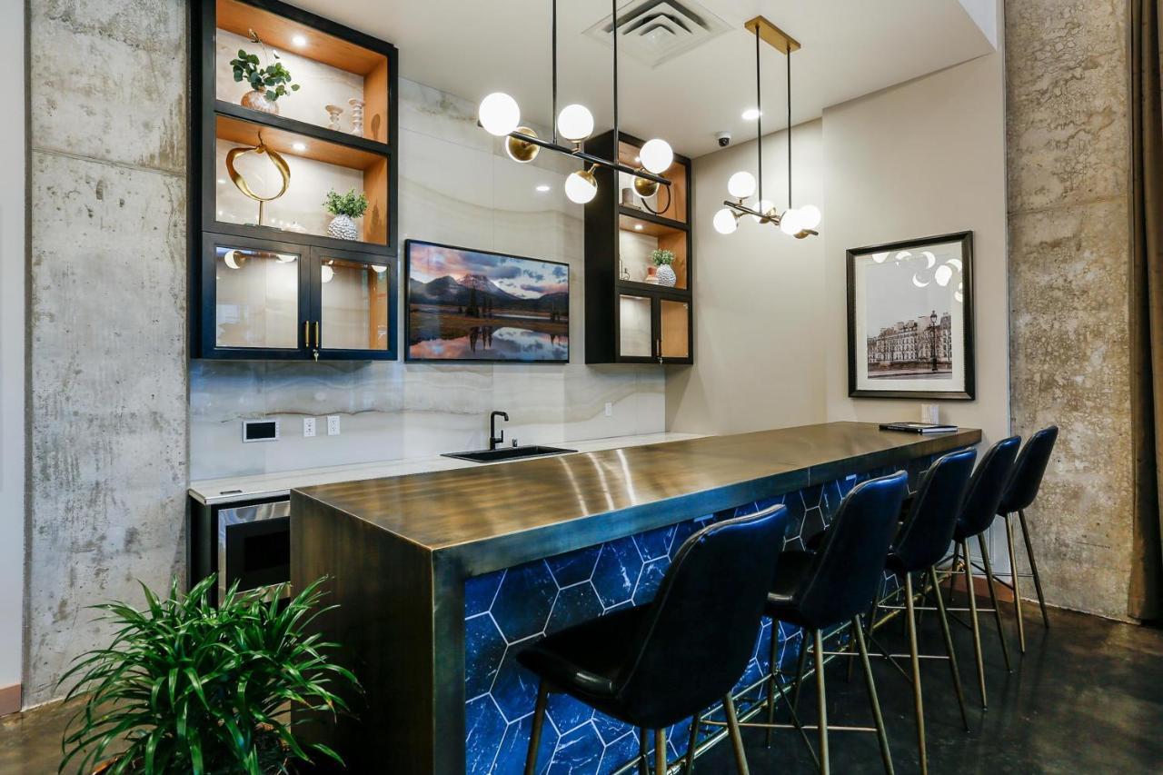 Sable 27 - One Bedroom Minneapolis